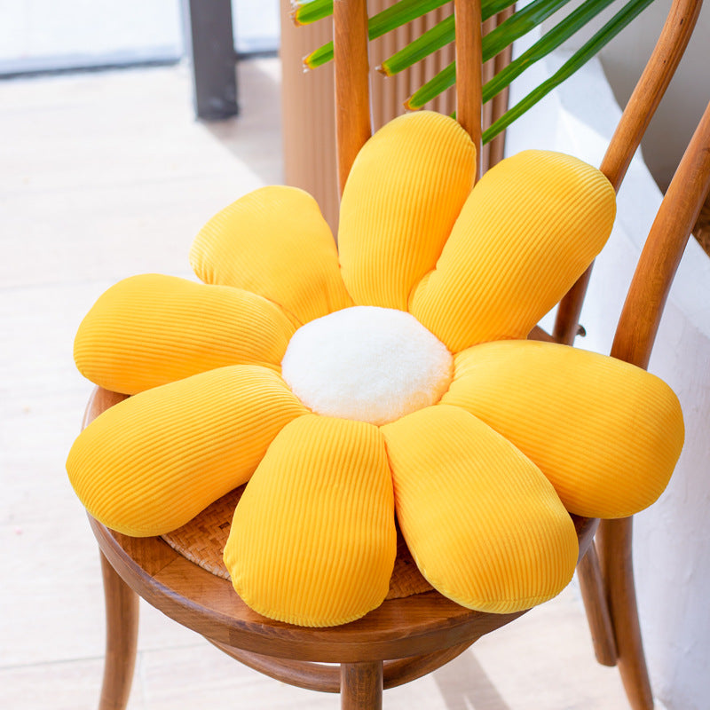 Sofa Pillows - Small Daisy Flower Cushion